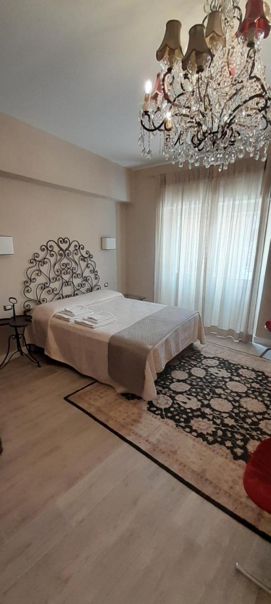 Central Luxury Rooms Olbia Ngoại thất bức ảnh